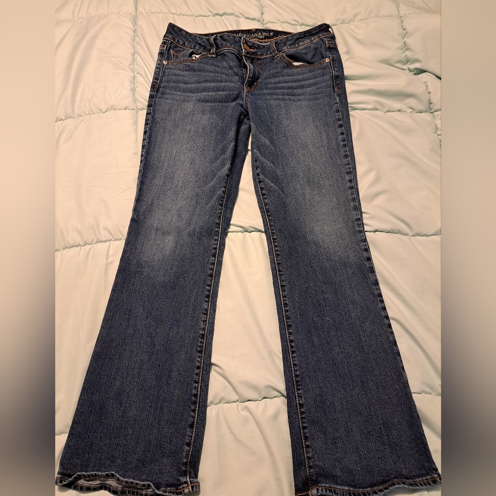 American Eagle Women's Kickboot Jeans Size 14